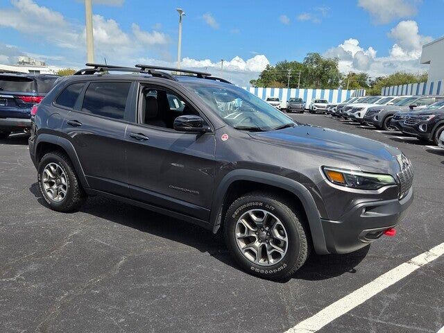 2022 JEEP Cherokee