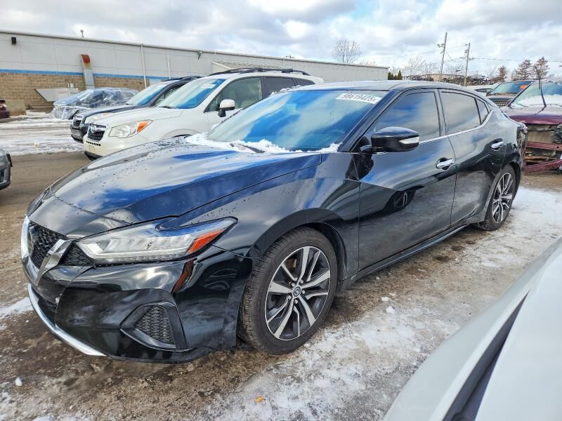 2019 NISSAN Maxima