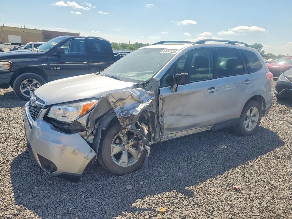 2016 SUBARU Forester