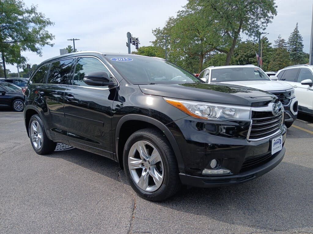 2015 TOYOTA Highlander