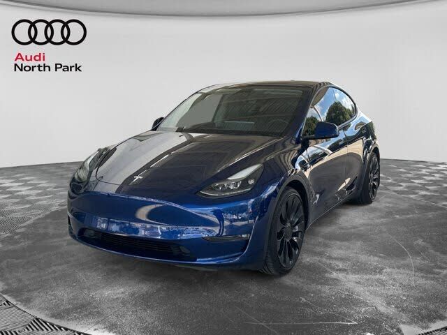 2022 TESLA Model Y