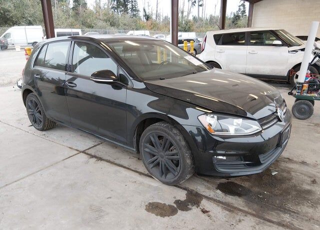 2016 VOLKSWAGEN Golf