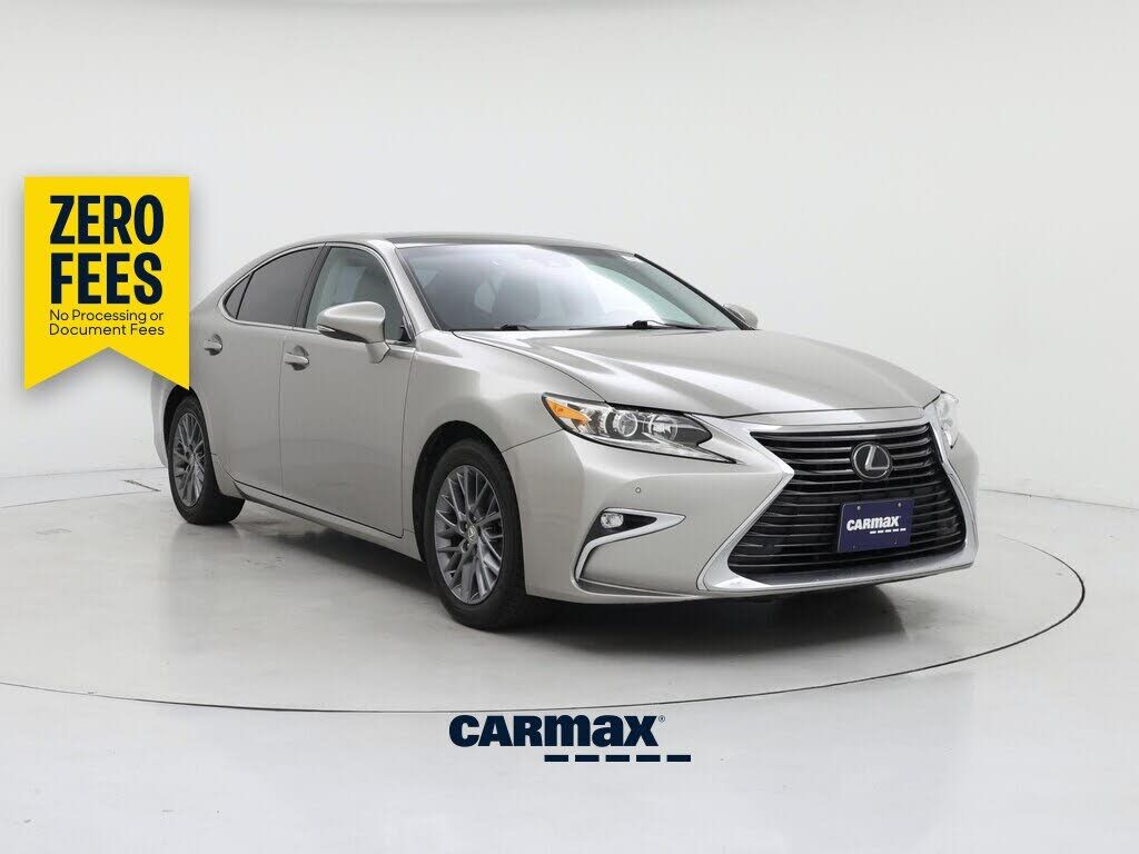 2018 LEXUS ES