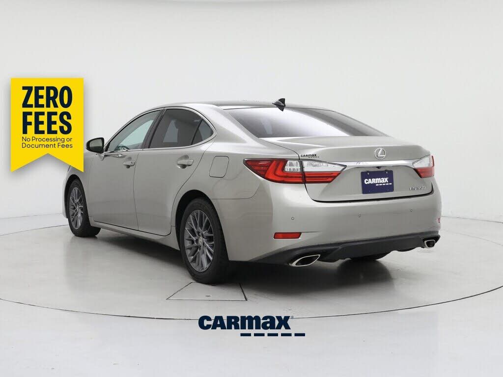 2018 Lexus ES