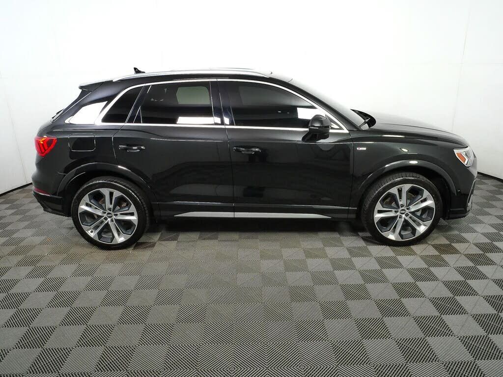2021 Audi Q3