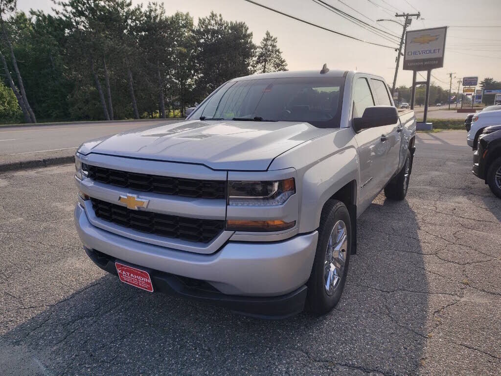 2018 CHEVROLET Silverado