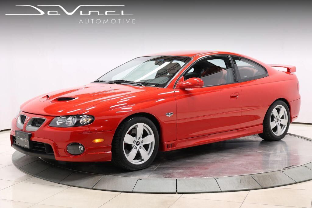 2005 PONTIAC GTO