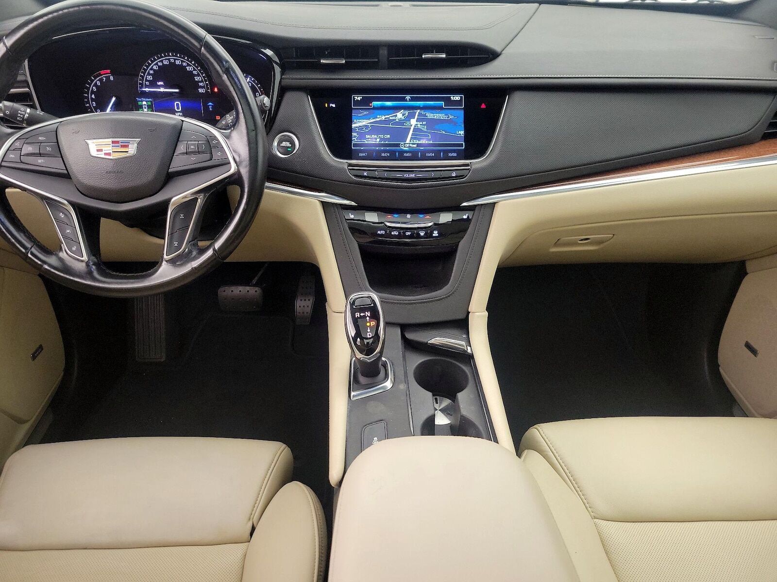 2017 CADILLAC XT5