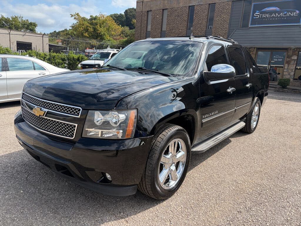 2013 CHEVROLET Avalanche