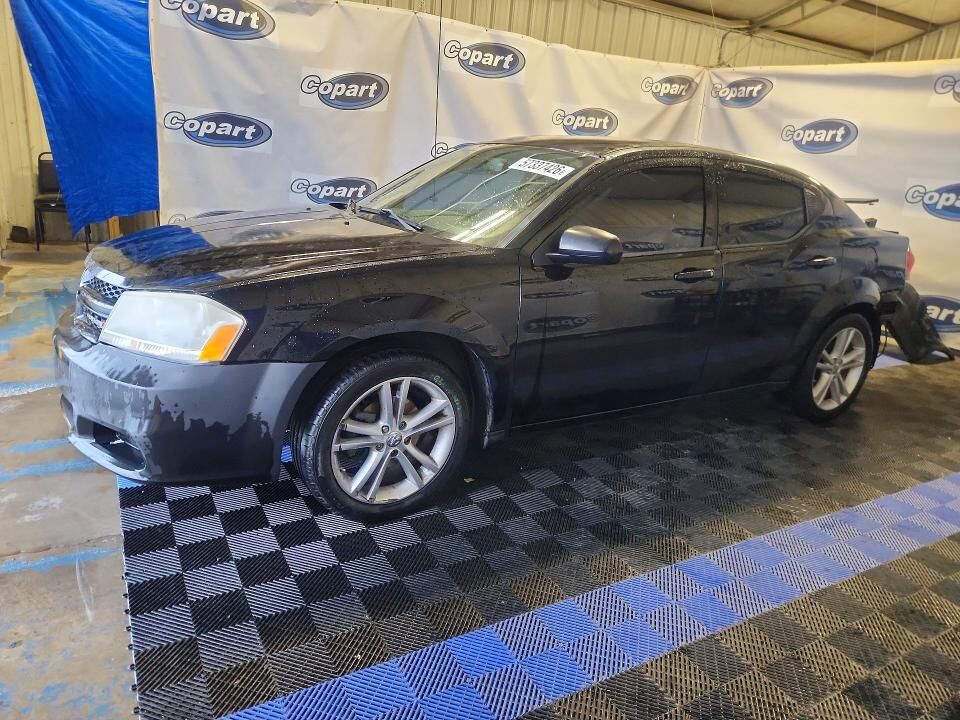2014 DODGE Avenger