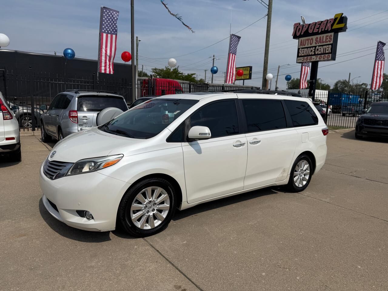2016 TOYOTA Sienna