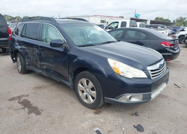 2012 SUBARU Outback