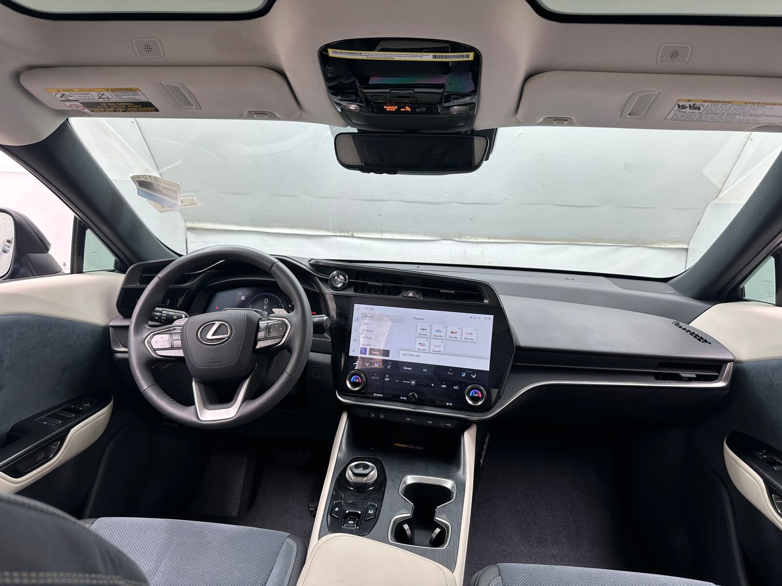2023 Lexus RZ 450e