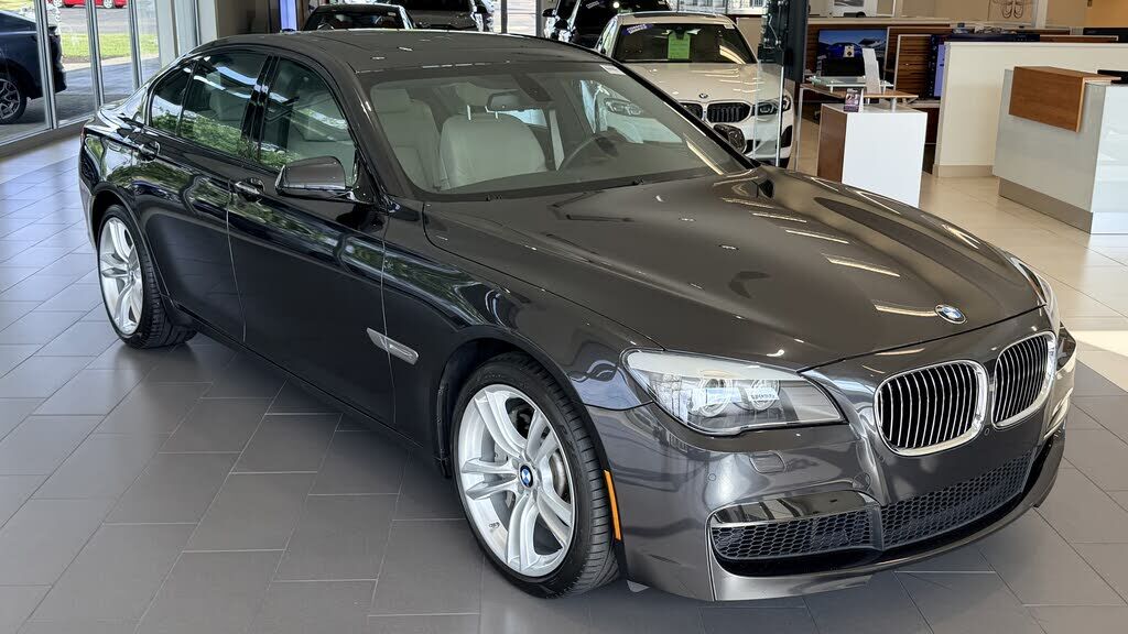 2012 BMW 750i / ALPINA B7