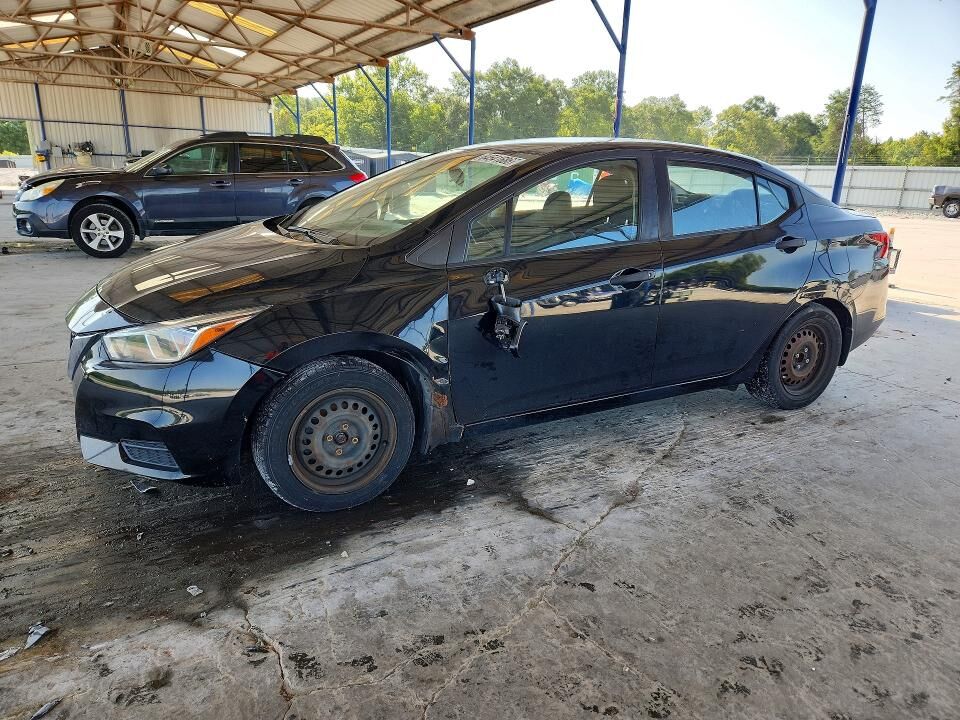 2021 NISSAN Versa