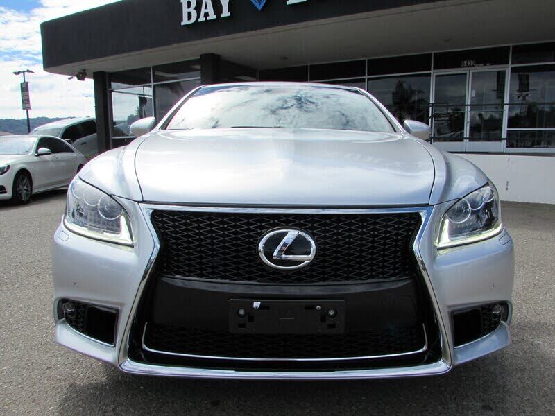 2013 Lexus LS