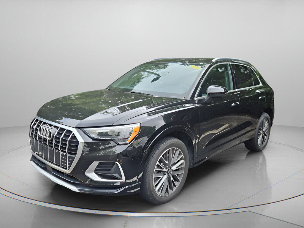 2021 AUDI Q3