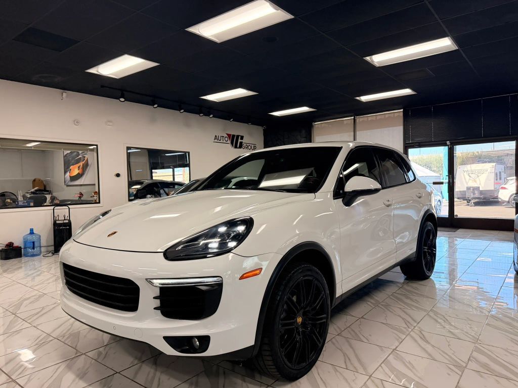 2016 PORSCHE Cayenne
