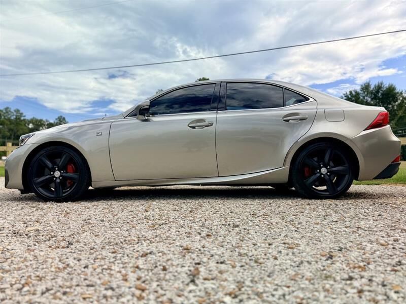 2018 Lexus IS