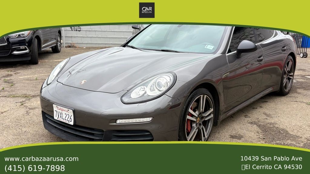 2015 PORSCHE Panamera