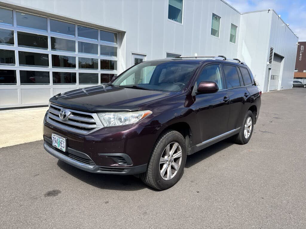 2013 TOYOTA Highlander
