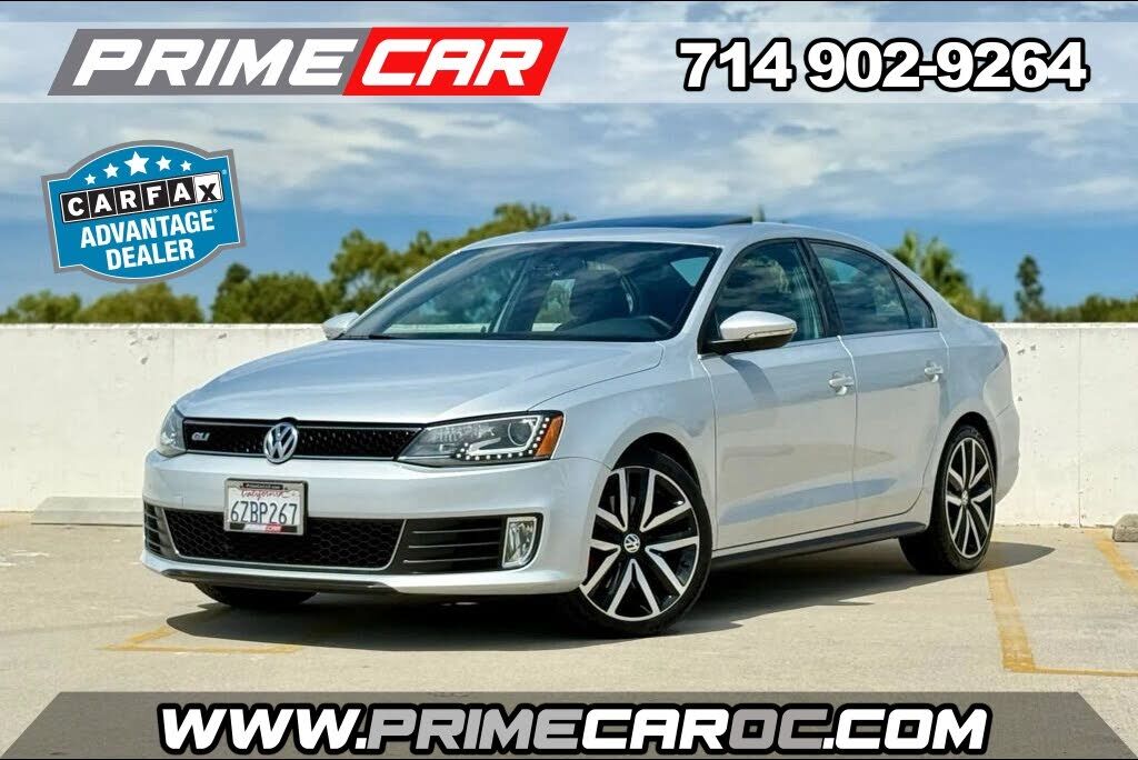 2013 VOLKSWAGEN Jetta
