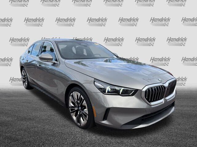 2026 BMW 540i