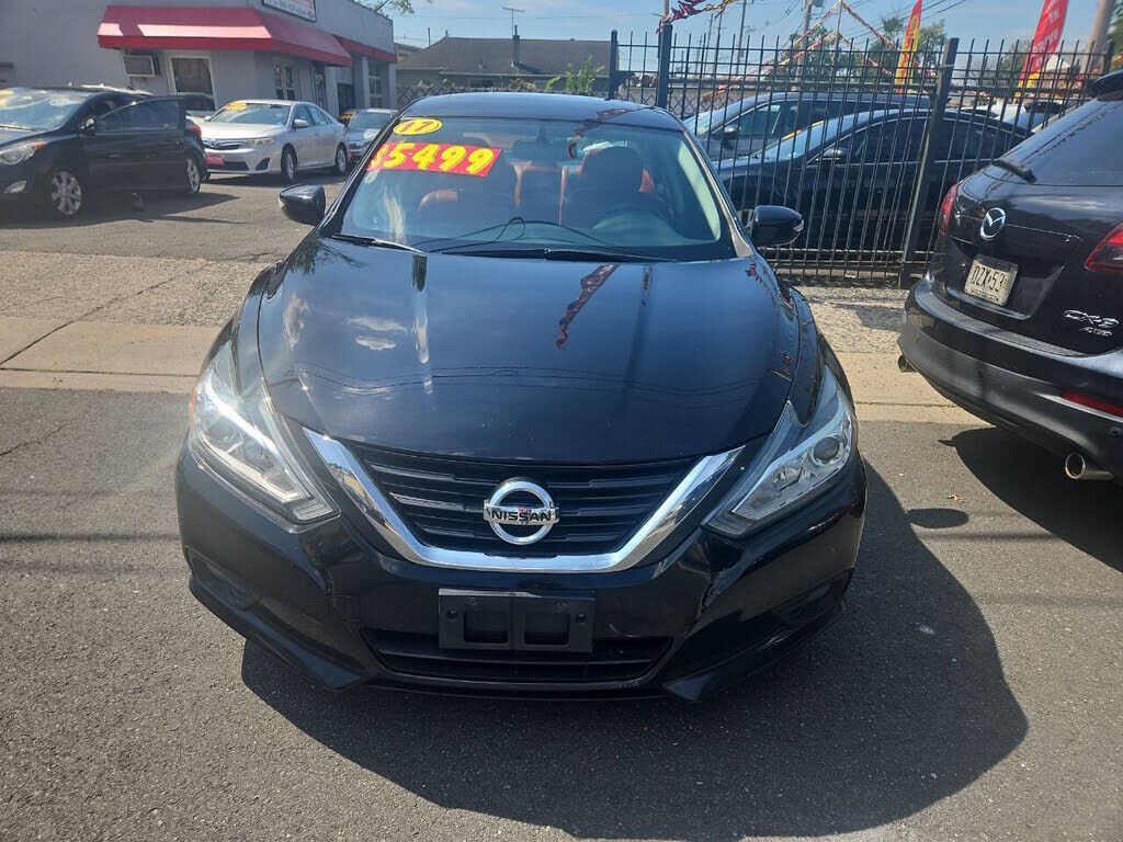 2017 NISSAN Altima