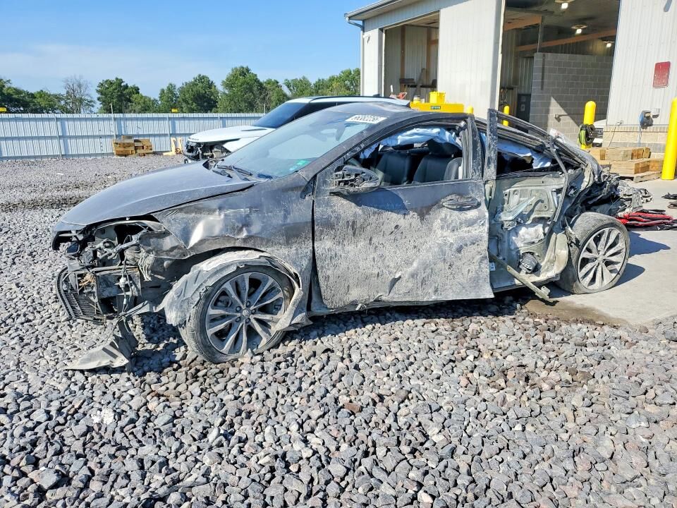 2017 TOYOTA Corolla