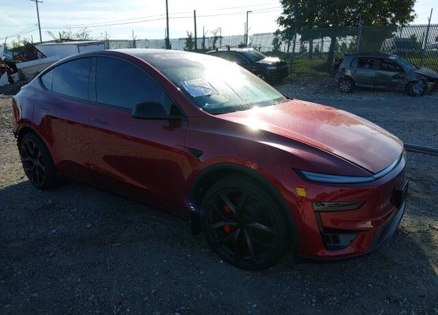 2026 TESLA Model Y