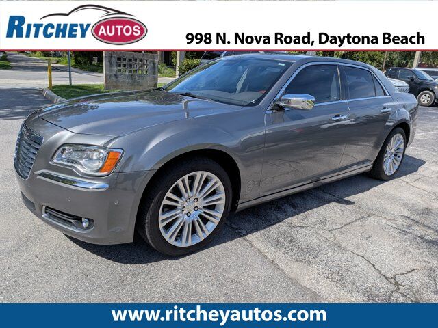 2011 CHRYSLER 300C