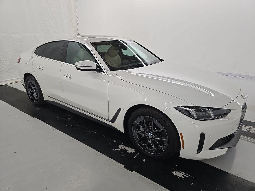 2025 BMW i4