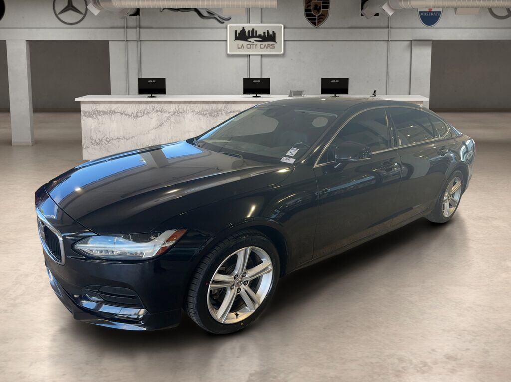 2019 VOLVO S90