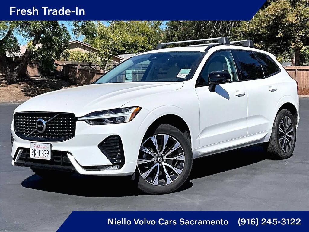 2024 VOLVO XC60