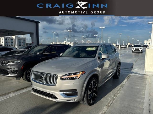 2024 VOLVO XC90