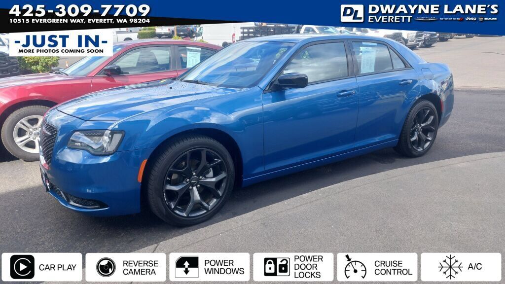 2023 CHRYSLER 300