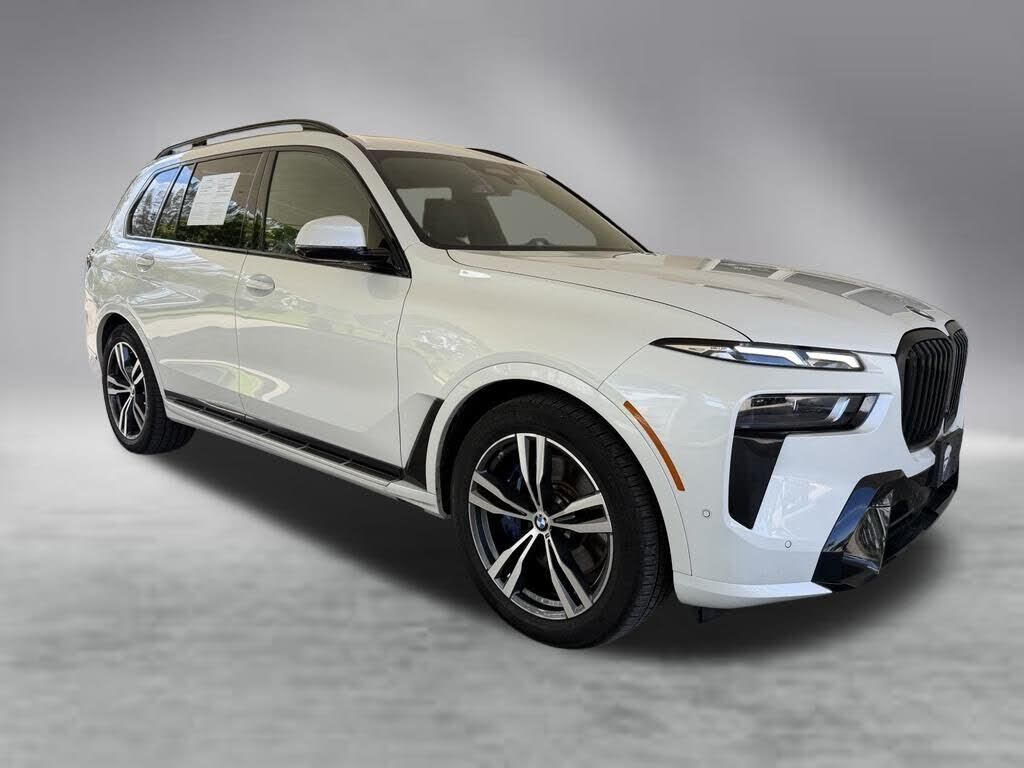 2026 BMW X7