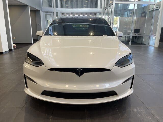 2023 TESLA Model X
