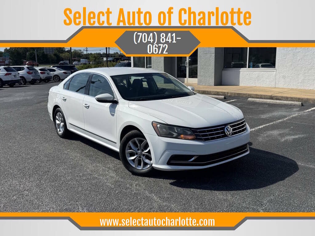 2017 VOLKSWAGEN Passat
