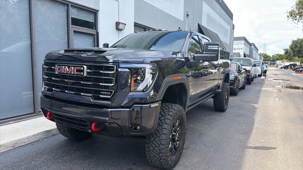 2025 GMC Sierra HD
