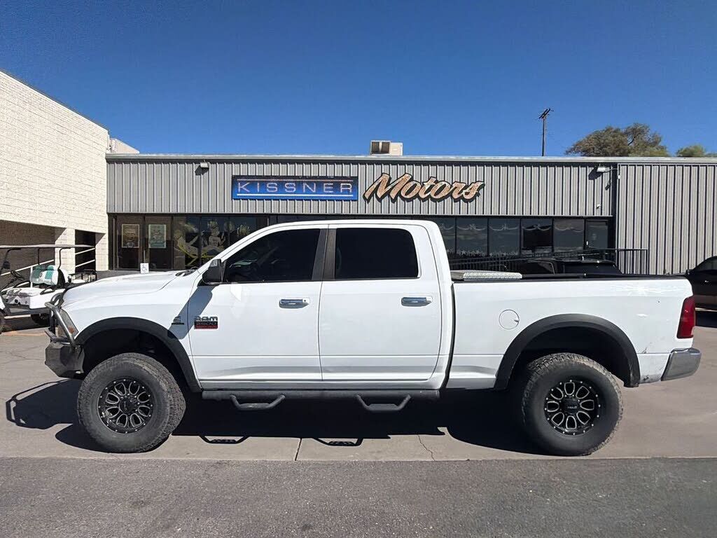 2011 DODGE Ram