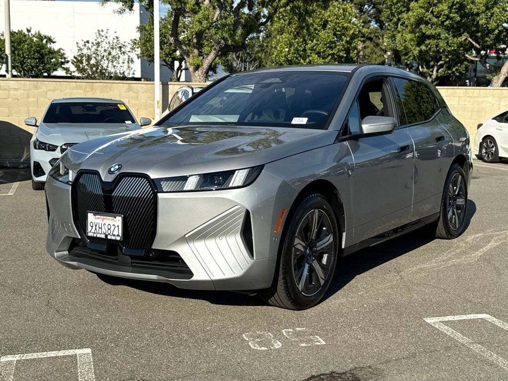 2026 BMW iX