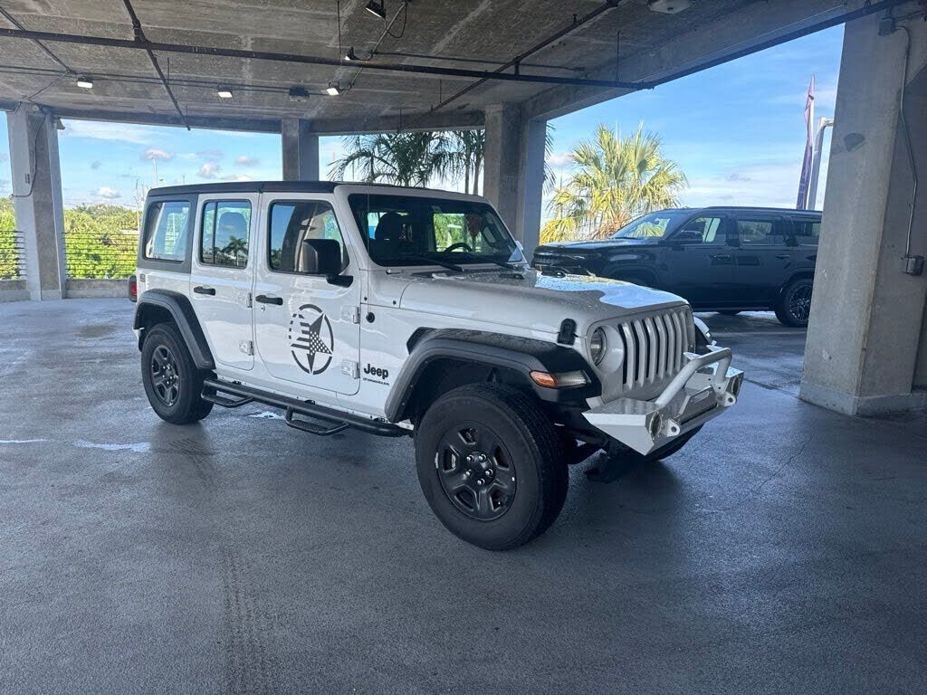 2023 JEEP Wrangler