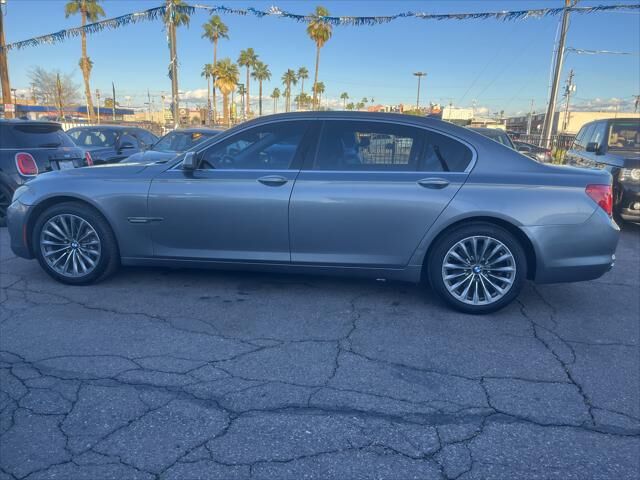 2011 BMW 740Li
