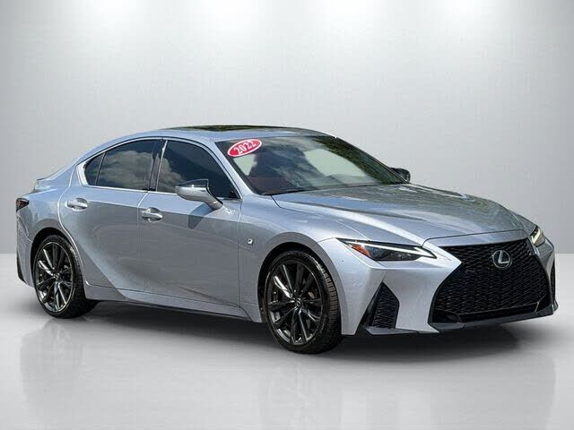 2022 LEXUS IS