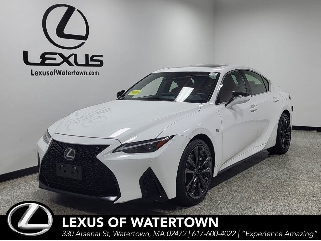 2023 LEXUS IS