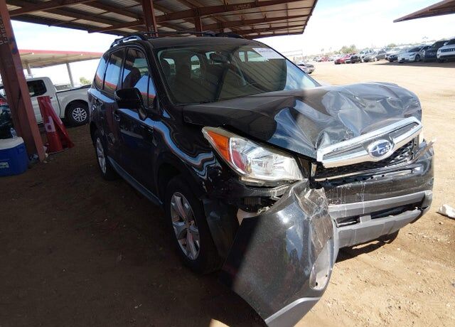 2016 SUBARU Forester