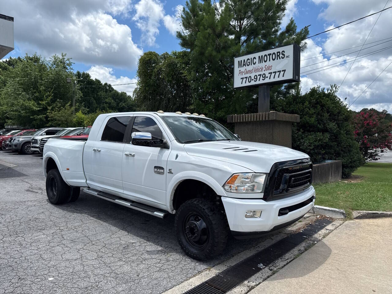 2012 DODGE Ram
