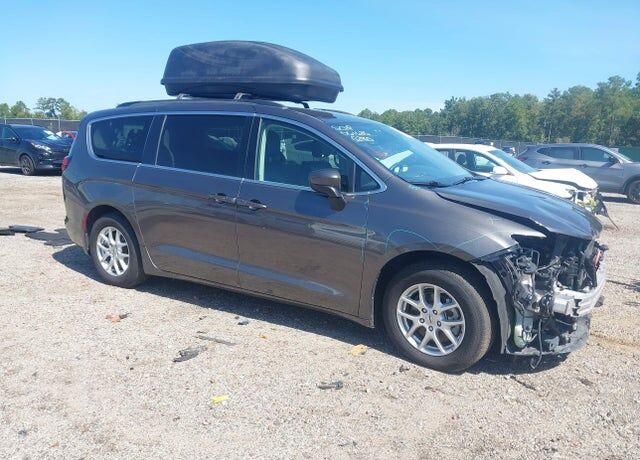 2021 CHRYSLER Voyager
