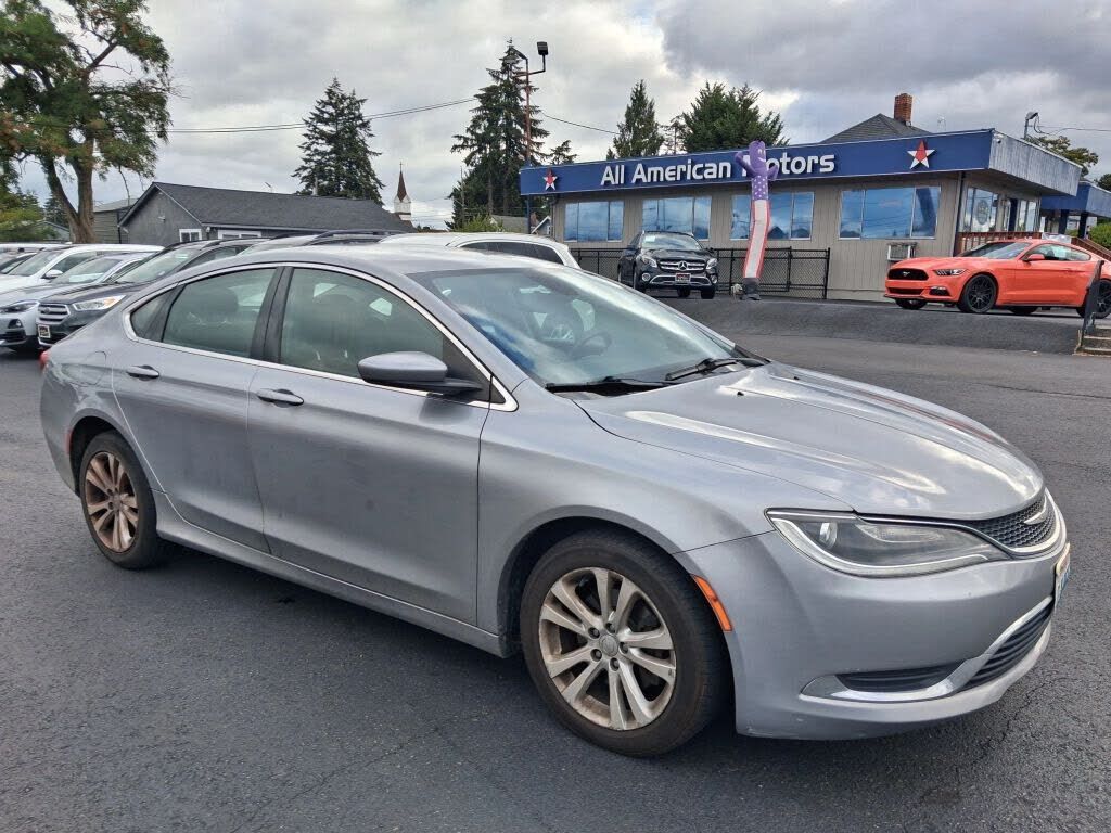 2016 CHRYSLER 200